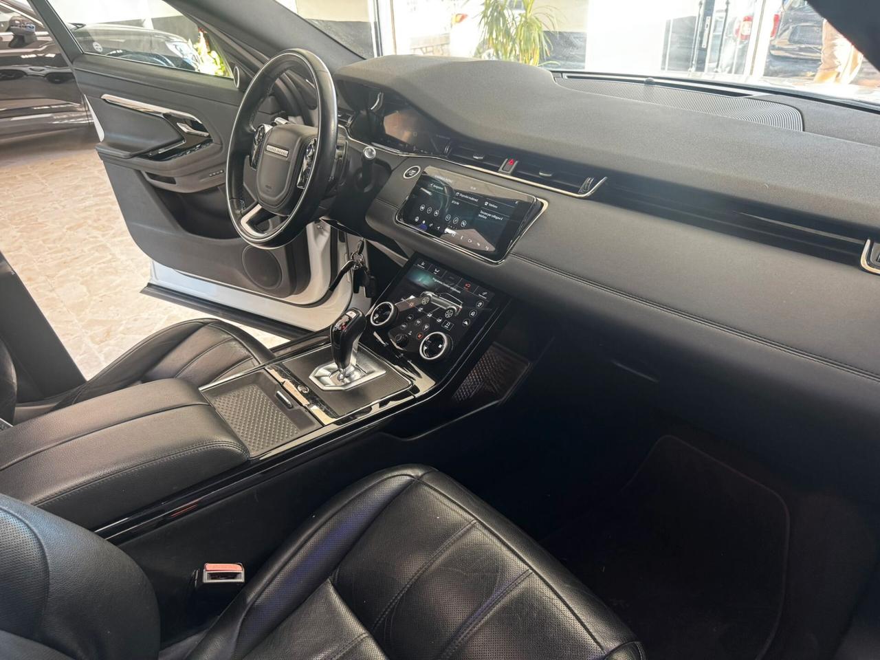 Land Rover Range Evoque 2.0D 180 CV R-Dynamic