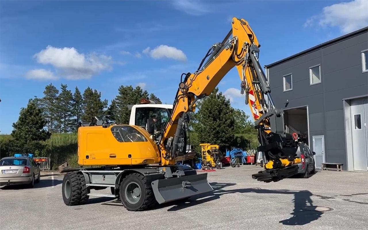 Liebherr A 912 Compact Litronic ,