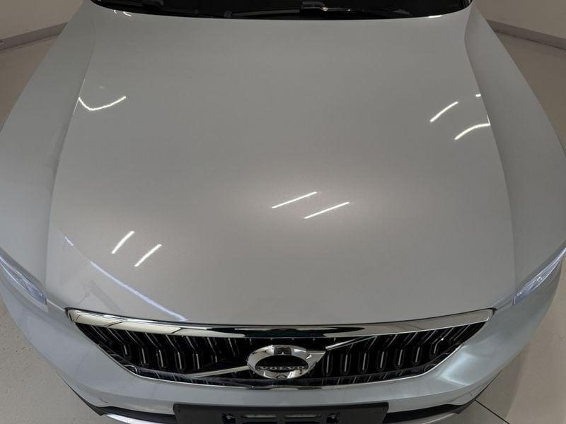 Volvo XC40 Recharge T4 Plug-in Hybrid auto Recharge Inscription Expression