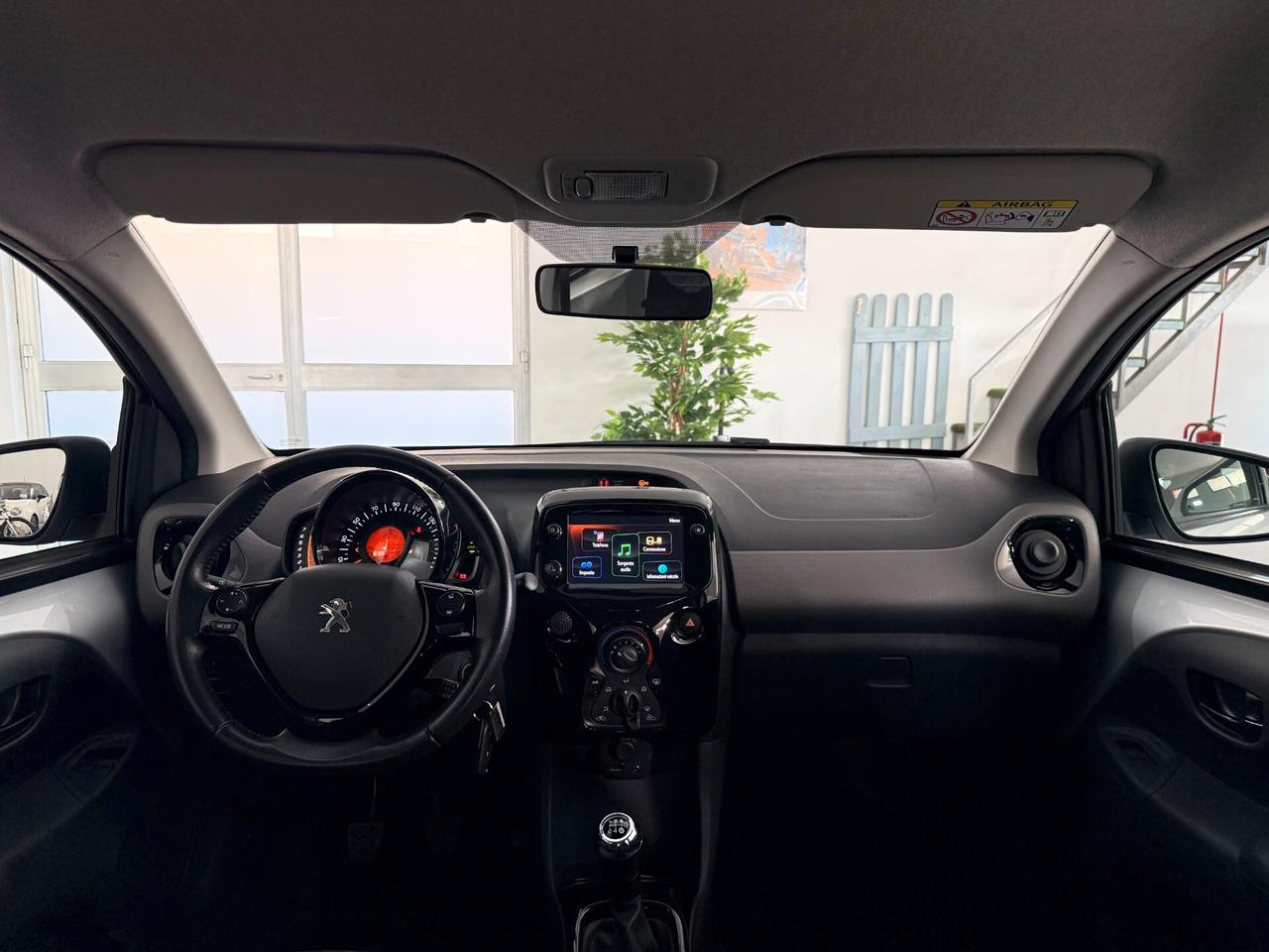 Peugeot 108 VTi 72cv Aziendale 5 porte Allure