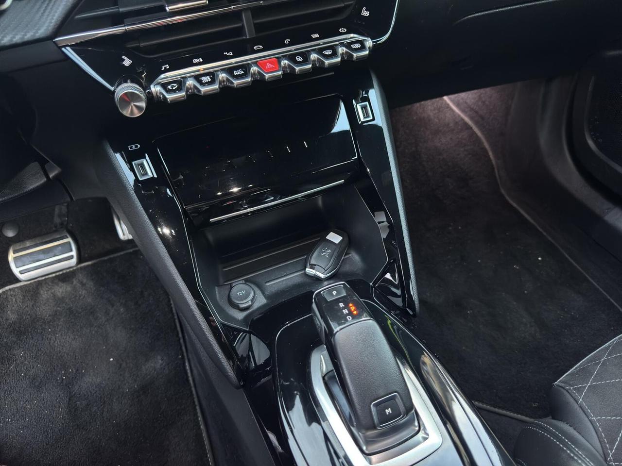 Peugeot 2008 1.2 puretech 130cv GT Pack 2021