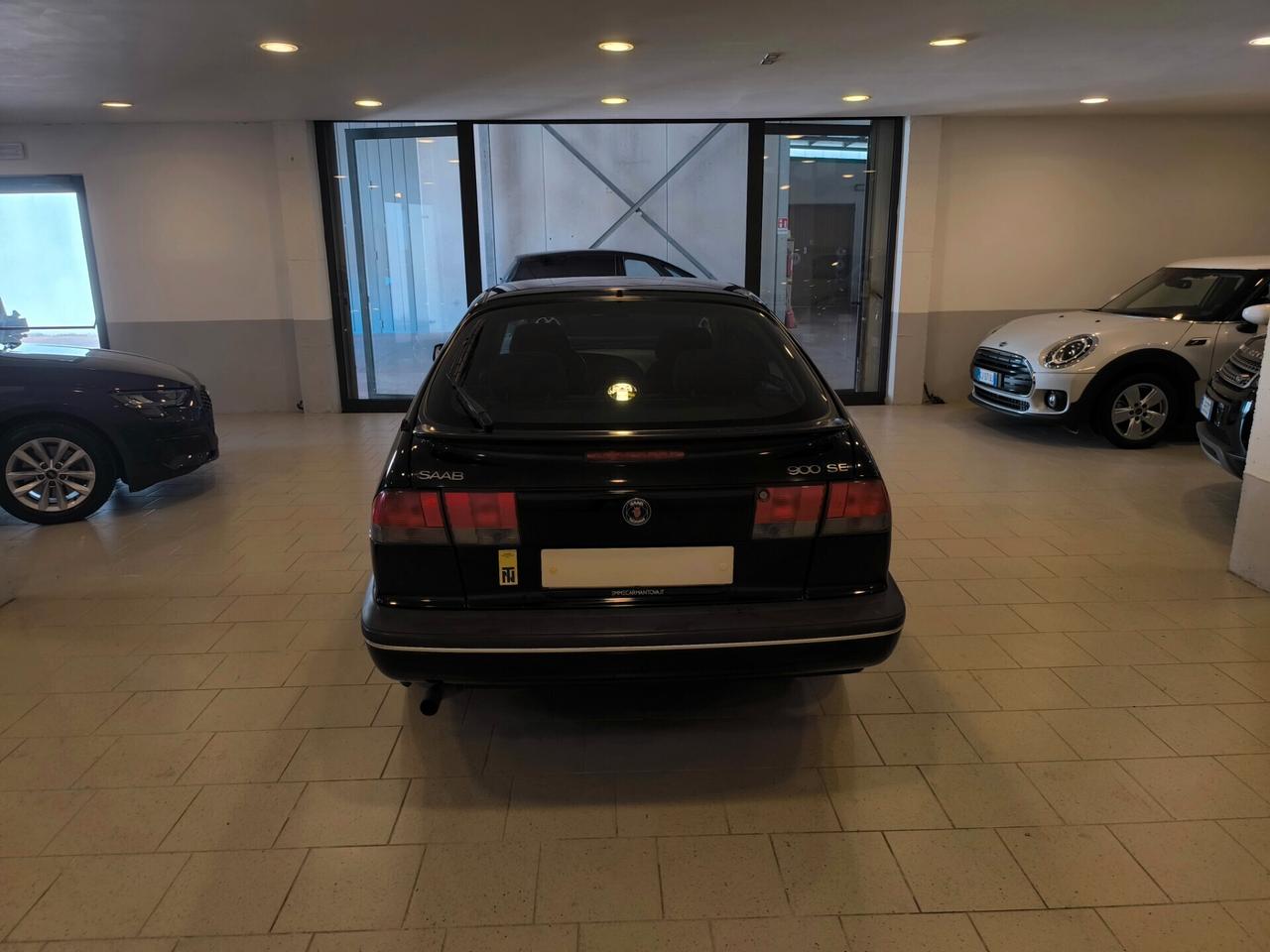 Saab 900 2.0i 16V cat 5 porte SE
