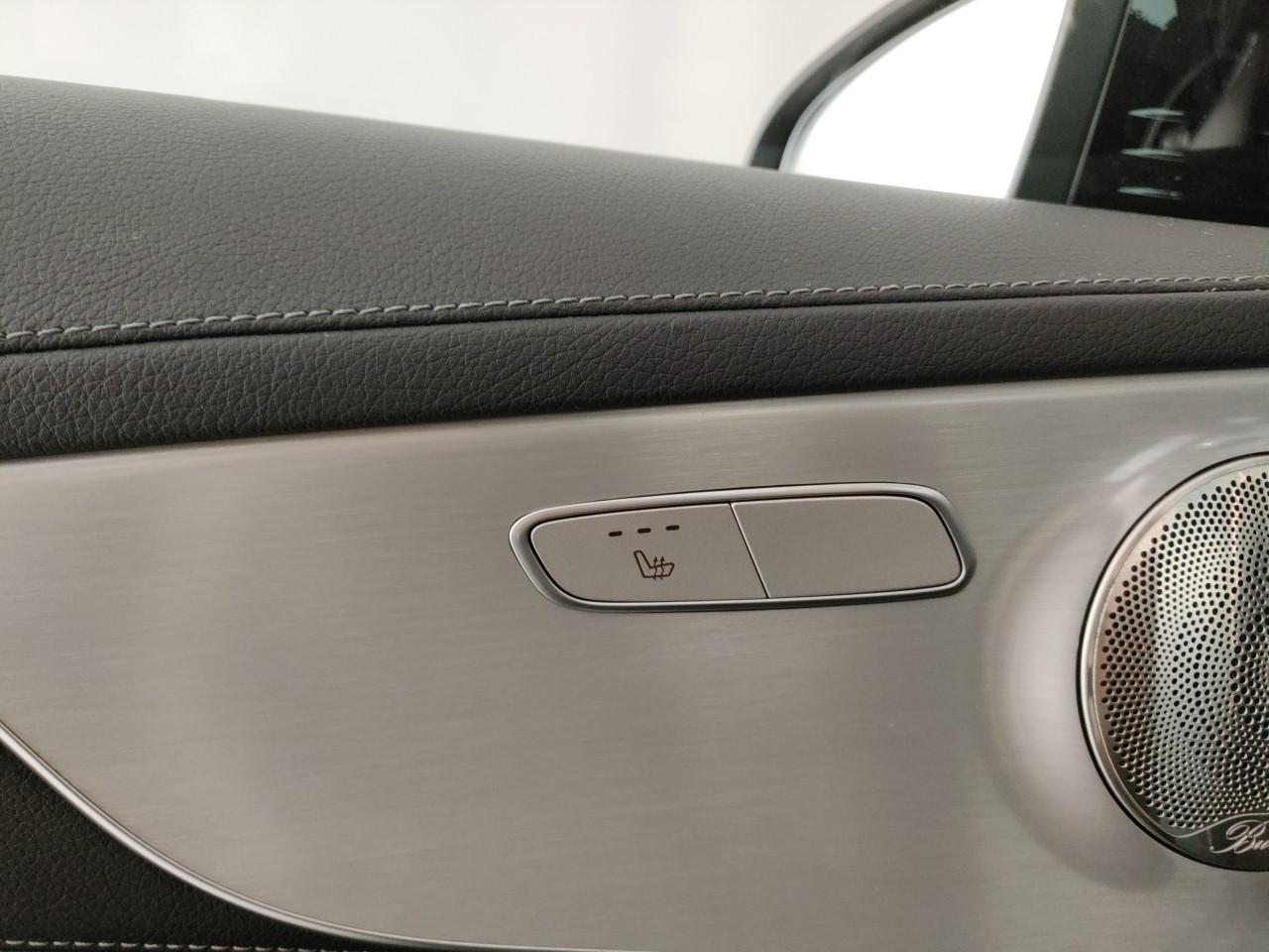 Mercedes-Benz C Coupe 200 mhev (eq-boost) Premium Plus auto