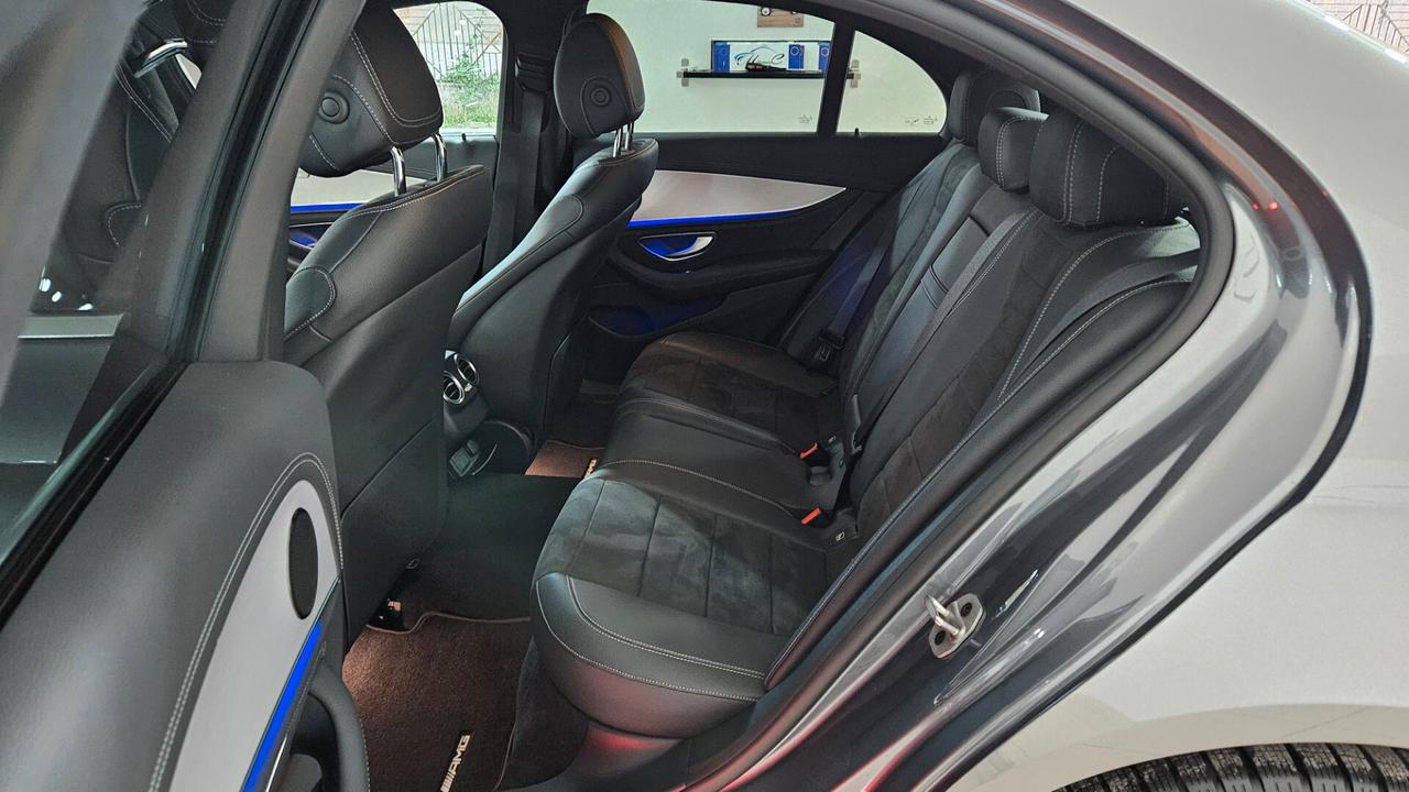 Mercedes E220d Amg 4 Matic