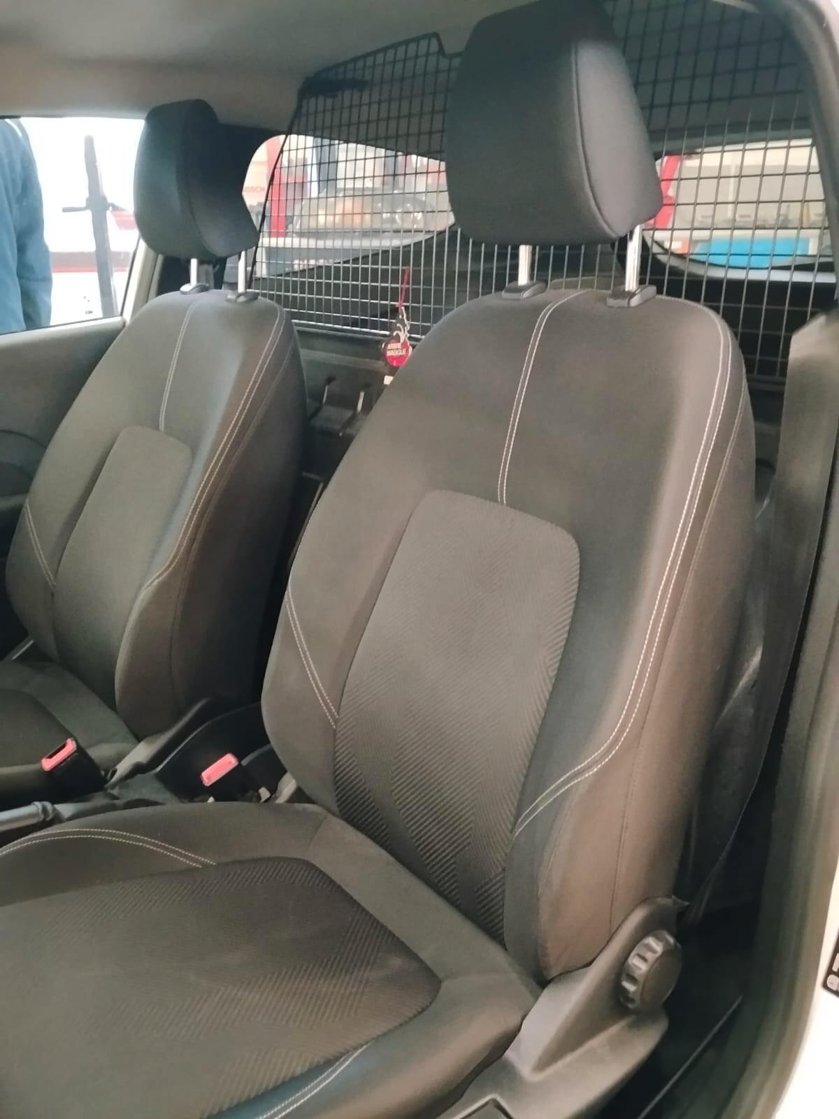 Ford Fiesta 1.0 EcoBoost Hybrid 125 CV 3 porte Van Trend