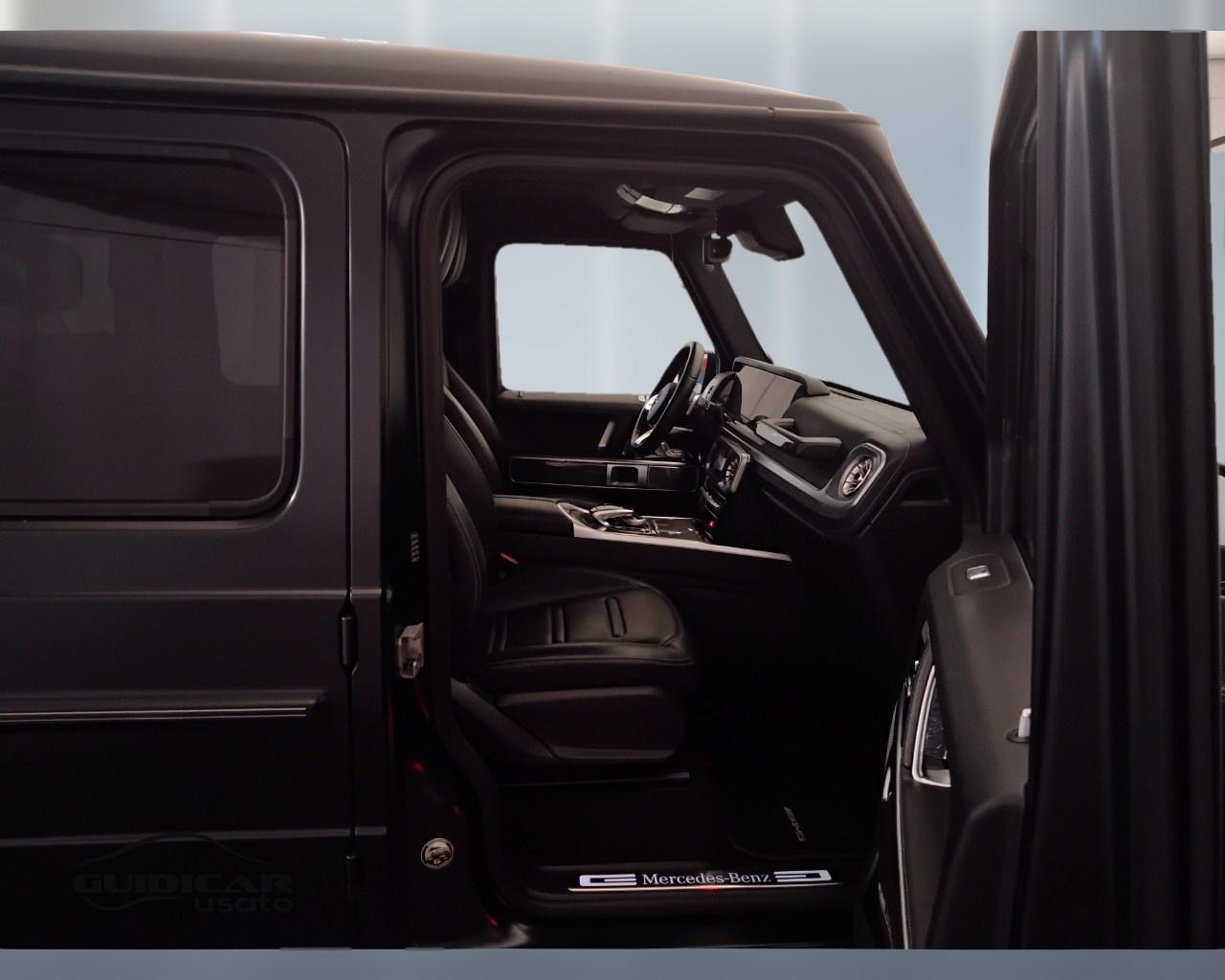 Mercedes-Benz Classe G - W463 2018 - G 400 d AMG Line 330cv auto