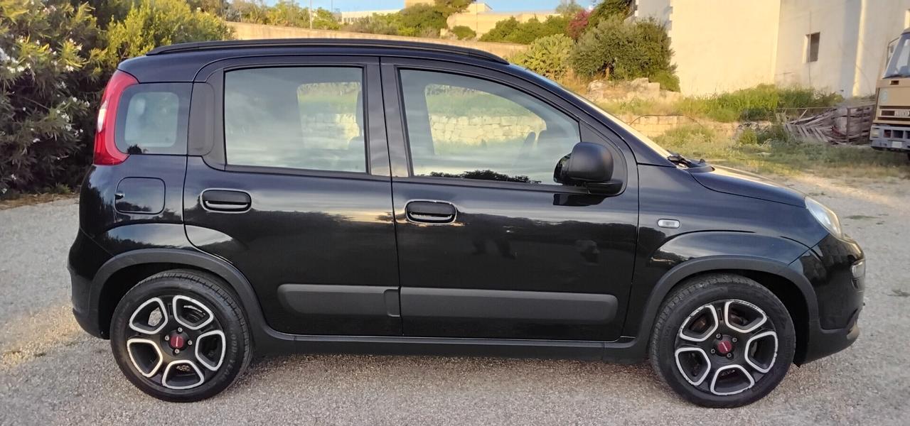 Fiat Panda 1.0 FireFly S&S Hybrid City Cross