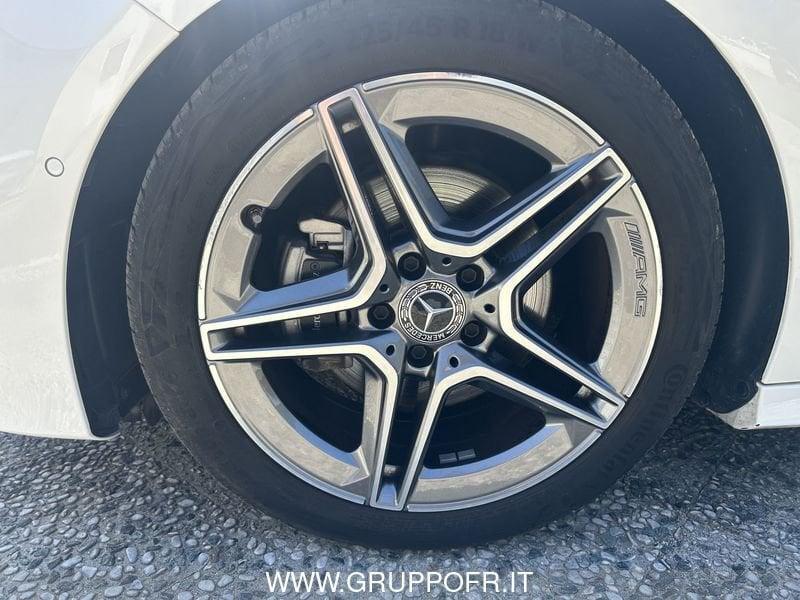 Mercedes-Benz Classe A A 180 d Automatic AMG Pack night edition