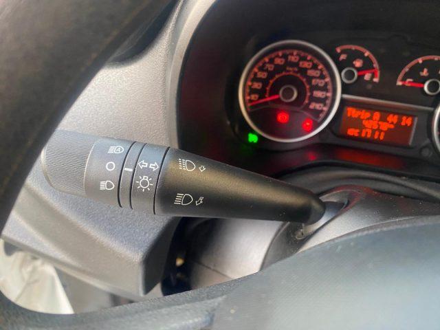 FIAT Doblo 1.6 JTDM 90cv DISPLAY 8 "-CANERA-RUOTINO