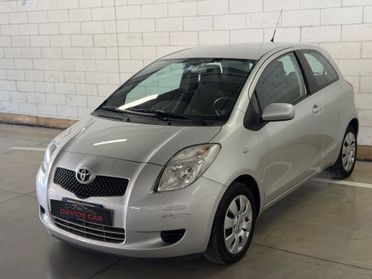 Toyota Yaris 1.3 3 porte Sol 13.000km