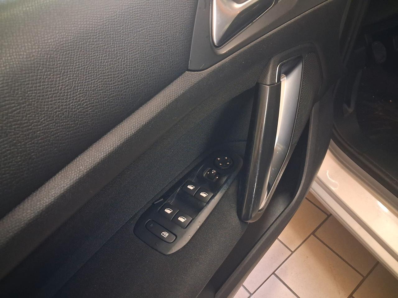 Peugeot 308 BlueHDi 120 S&S SW 1.6 unico prop 2016