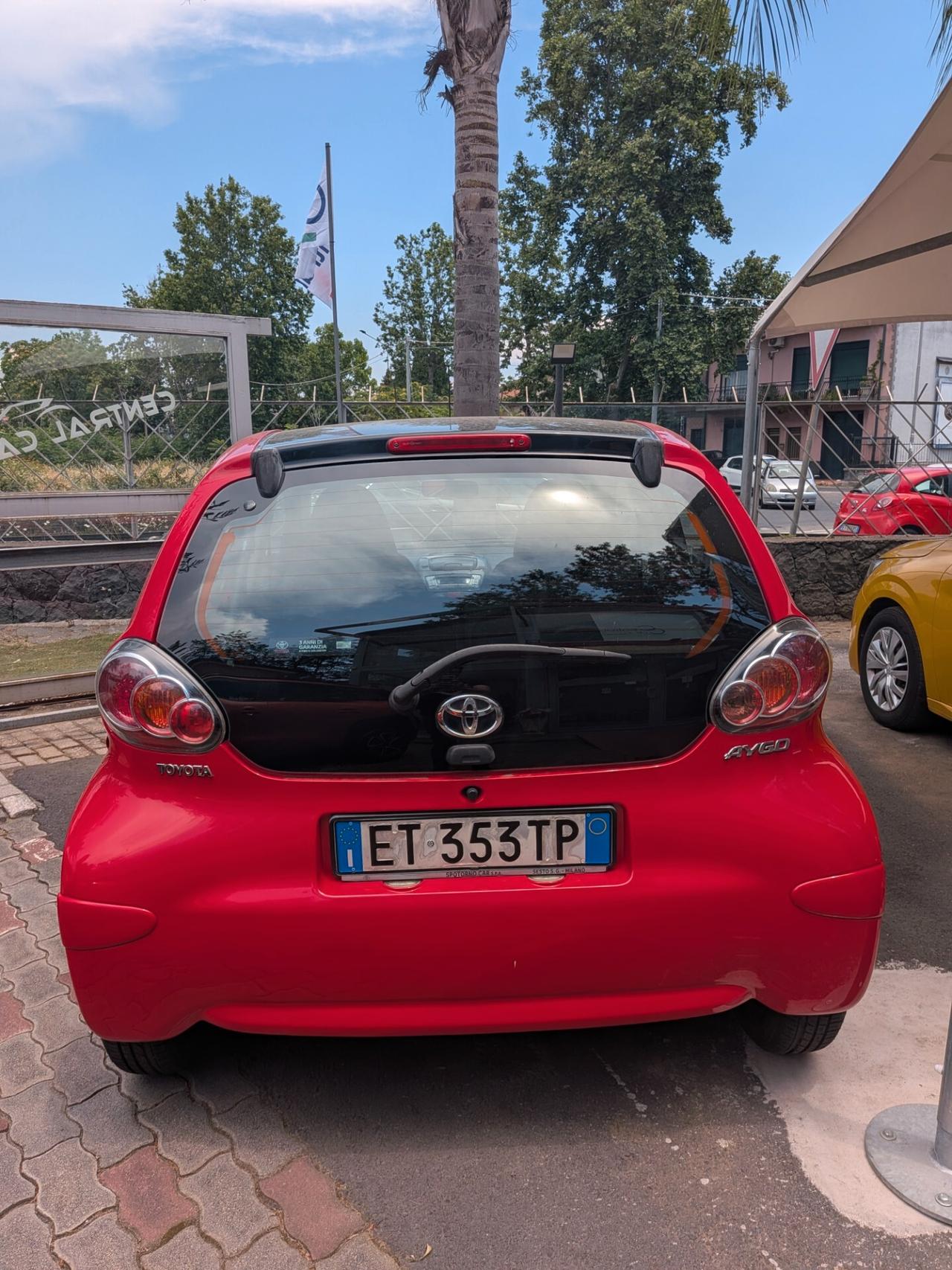 Toyota Aygo 1.0 12V VVT-i 5 porte Active Connect
