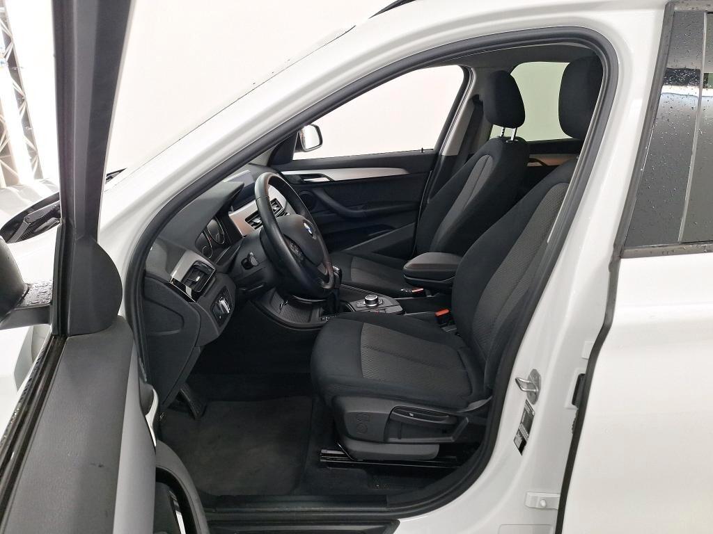 BMW X1 16D 115CV 6M. S-DRIVE BUSINESS ADVANTAGE ( CRUISE - NAVI - PARK ASSISTANT - CERCHI 17 )