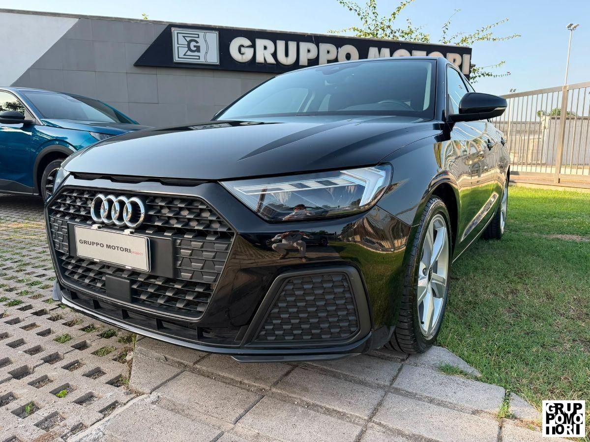 AUDI - A1 Sportback - A1 SPB 30 TFSI S tronic Business