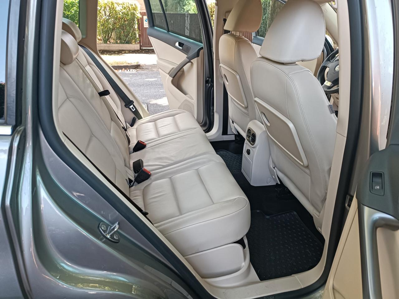 Tiguan 1.4 16V TSI Sport & Style (18°)----km 89900 unipr------