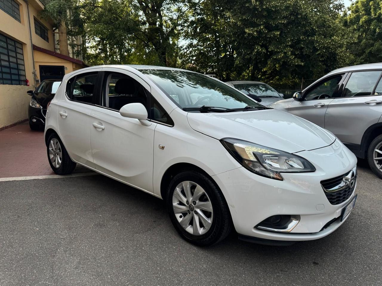Opel Corsa Anno 2016 1.4 BENZ/GPL 90CV 5 porte Cosmo
