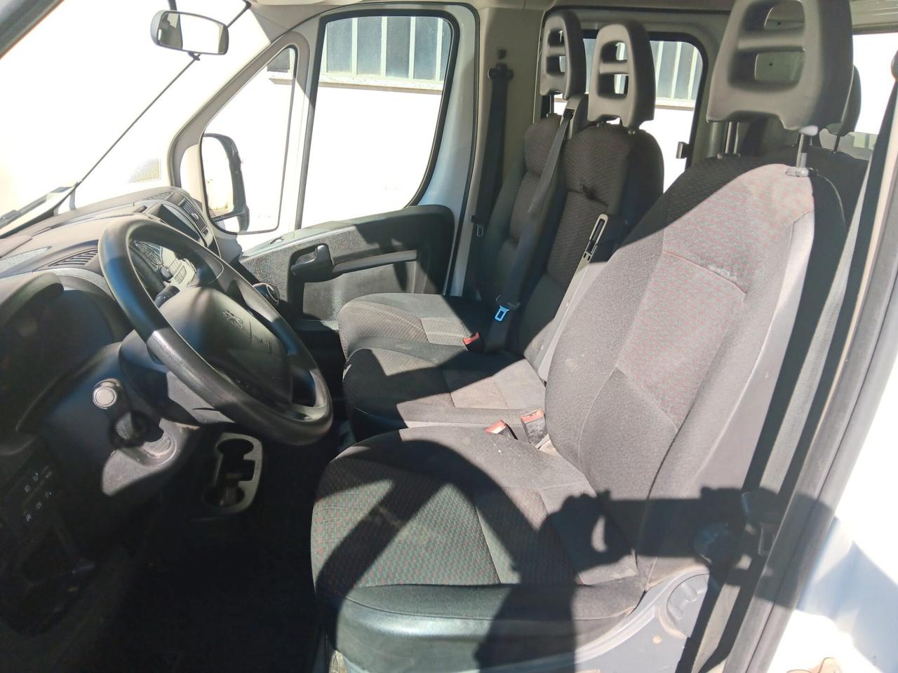 Peugeot Boxer 435 2.2 BlueHDi 165 S&S PLM-DC Cabinato