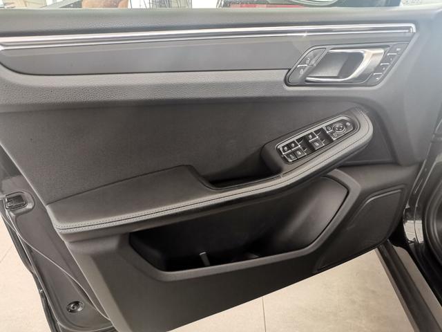 PORSCHE Macan 2.0 PDK