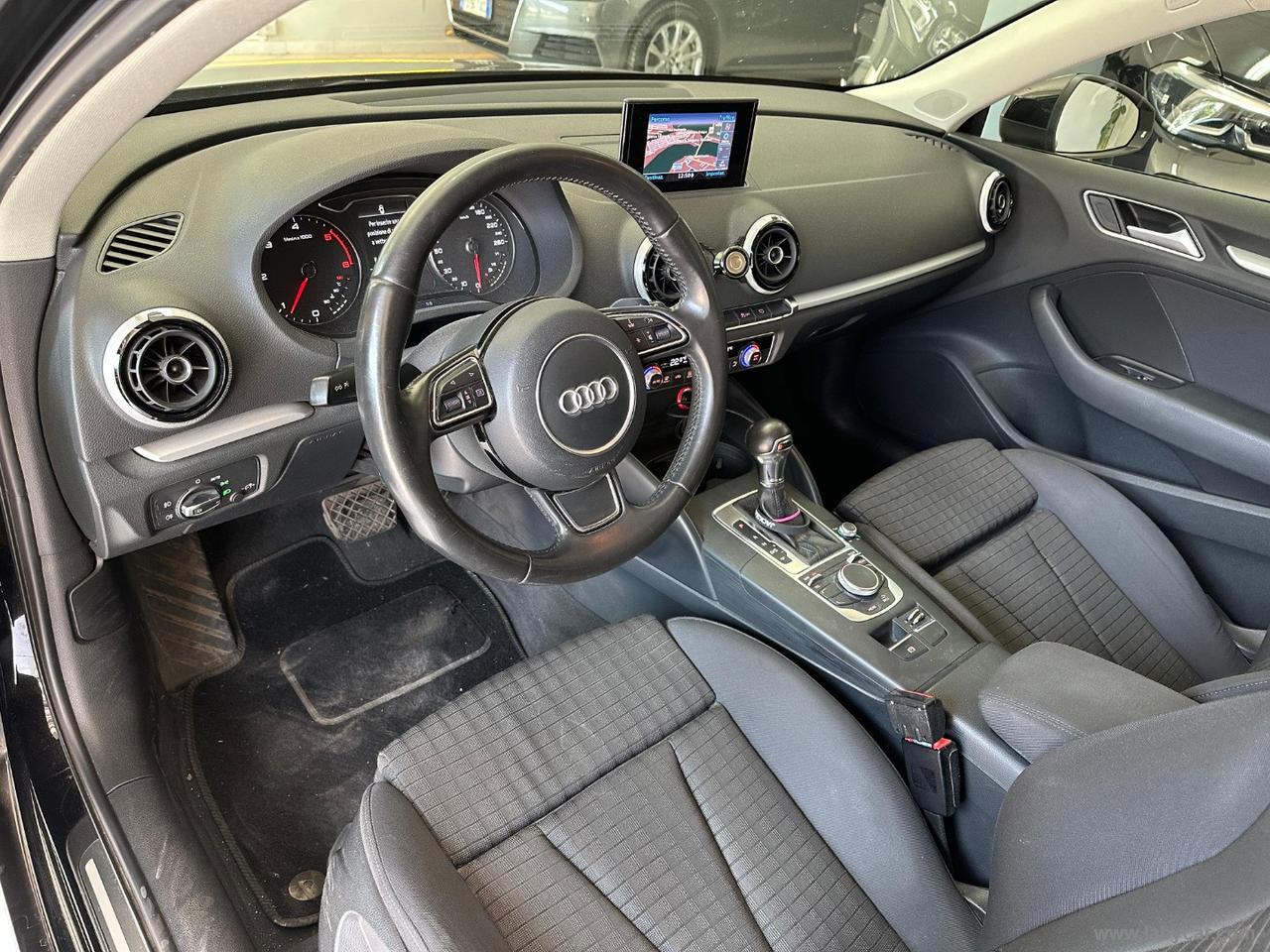AUDI A3 2.0 TDI S tronic Ambition