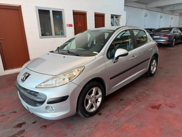 Peugeot 207 1.4 8V 75CV 5p. Energie Sport ECO GPL