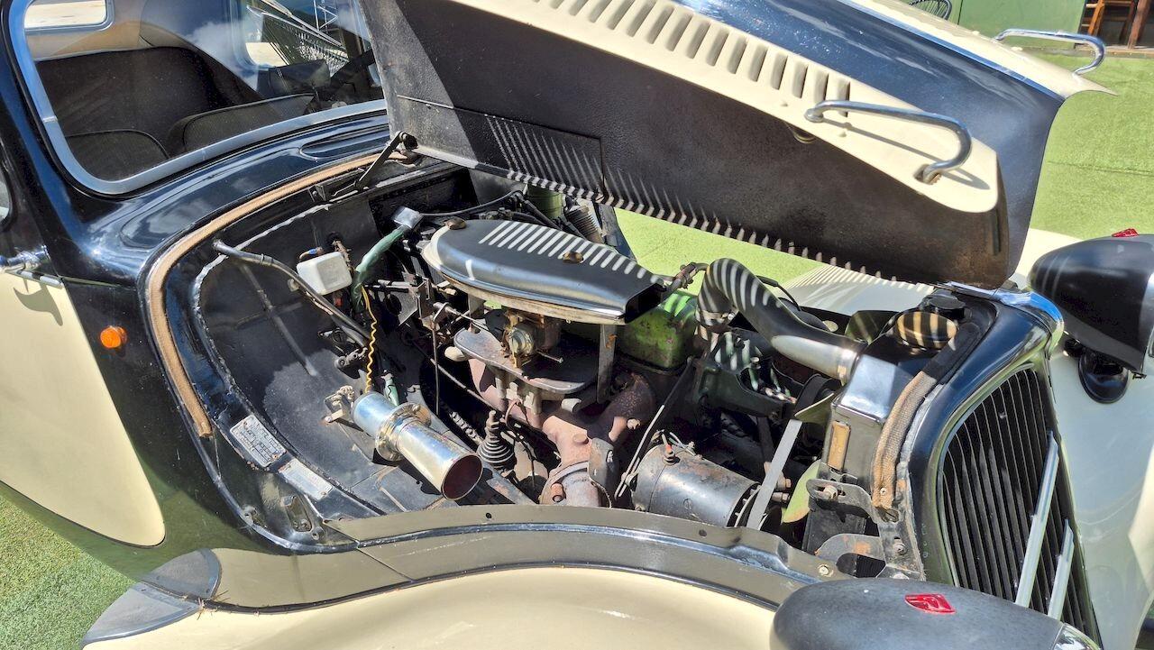 Citroen Traction Avant 11 BL – 1955