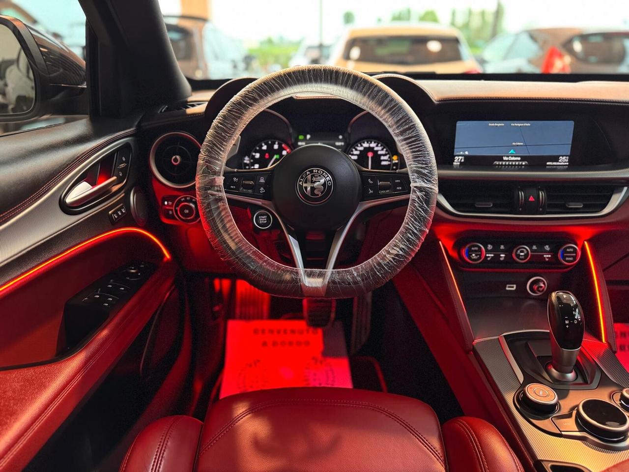 Alfa Romeo Stelvio 2.0 Turbo 280 CV AT8 Q4 VELOCE