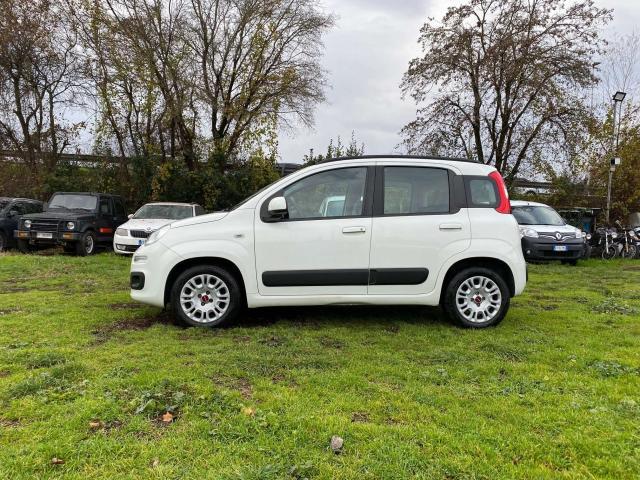 Fiat New Panda 1.2 69cv 5 posti * Solamente 41.000km! * Neopat.