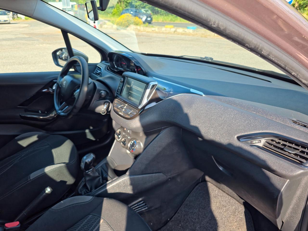 Peugeot 208 1.2 VTi 82 CV 5 porte Allure 2013-E5B Manuale NEO
