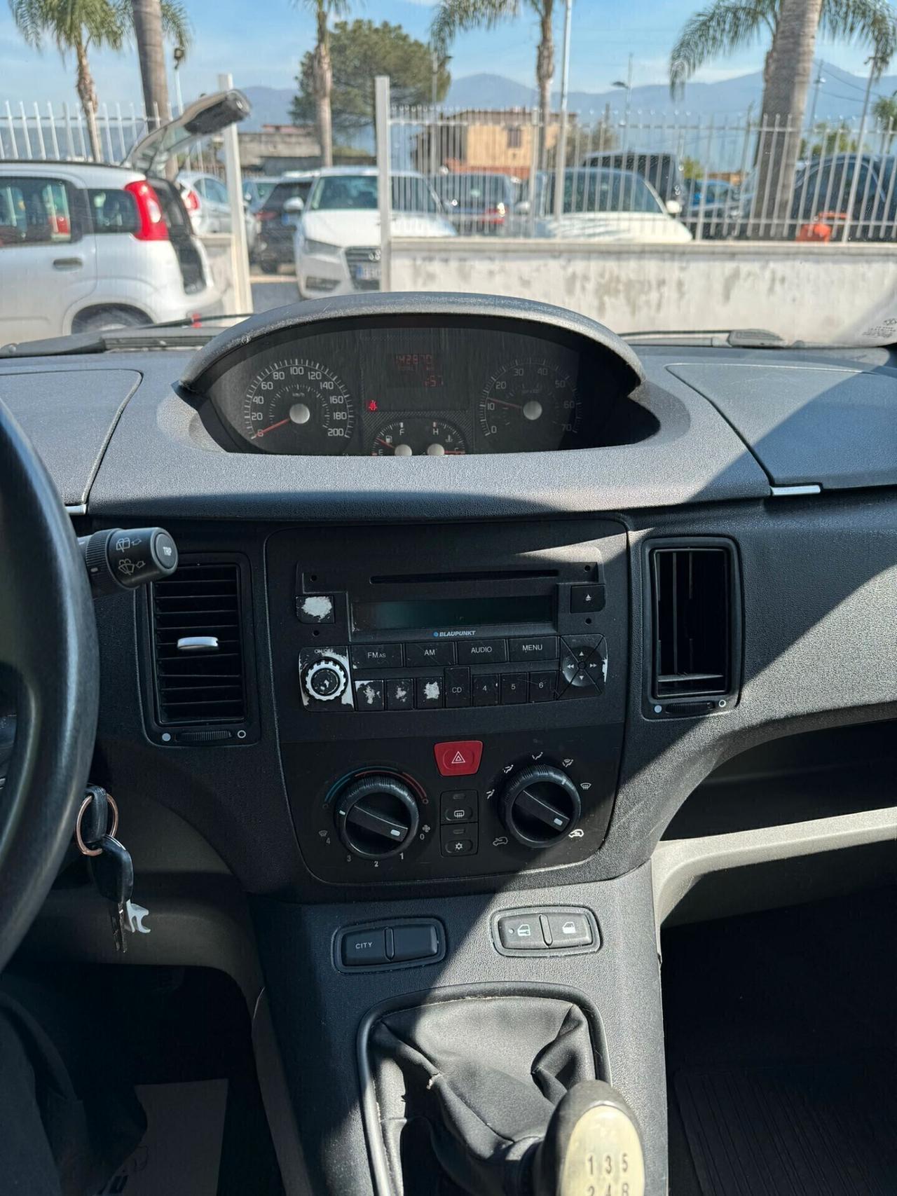 Fiat Idea 1.2 16V Black Label BONUS GPL