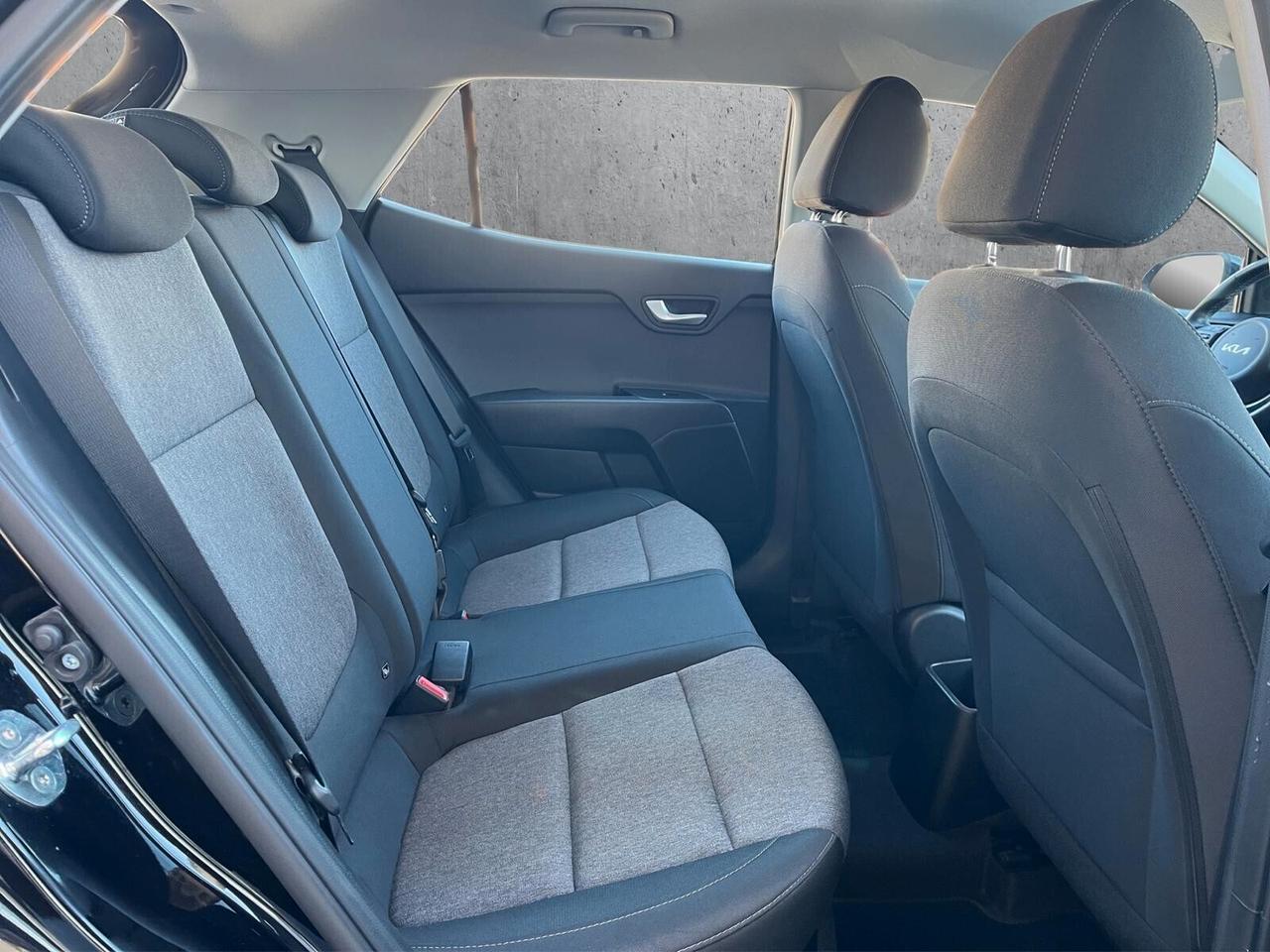 Kia Stonic 1.2 Urban Smart Pack 84 Cv