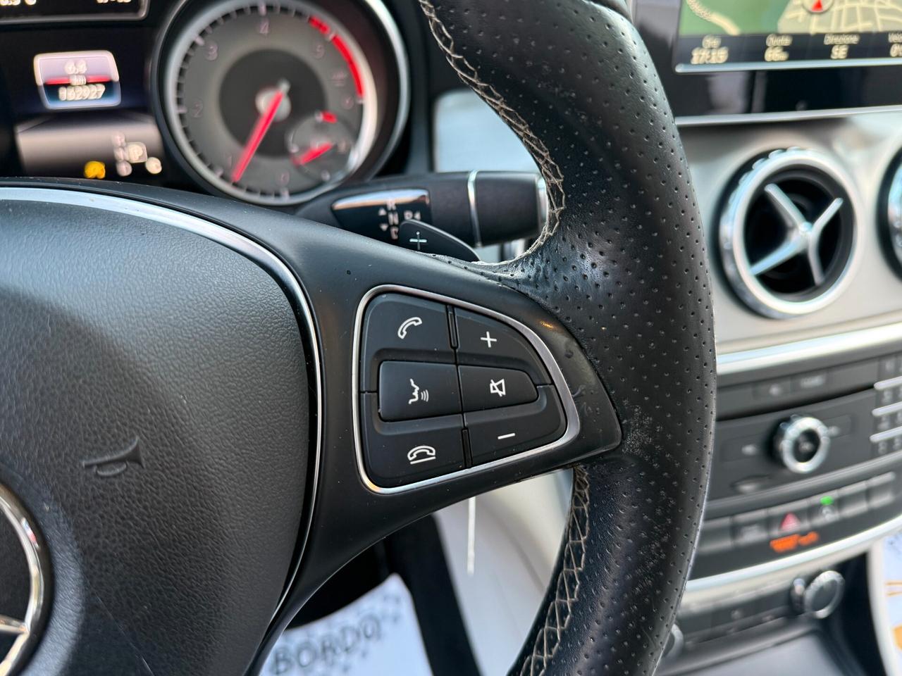 Mercedes GLA 200 d Autom Enduro *TETTO - 2016