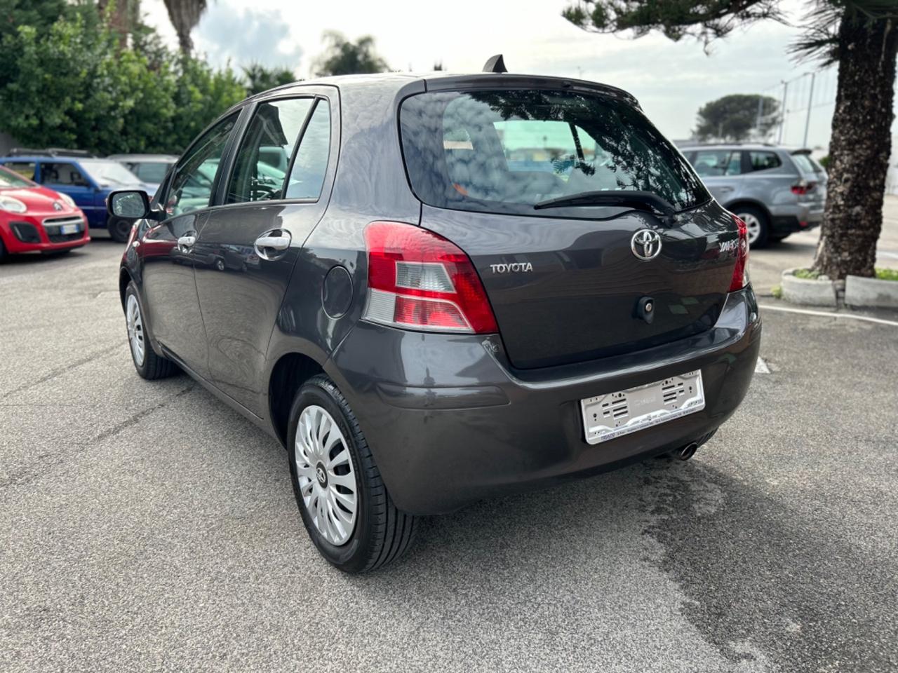 Toyota Yaris 1.3 5 porte Sol