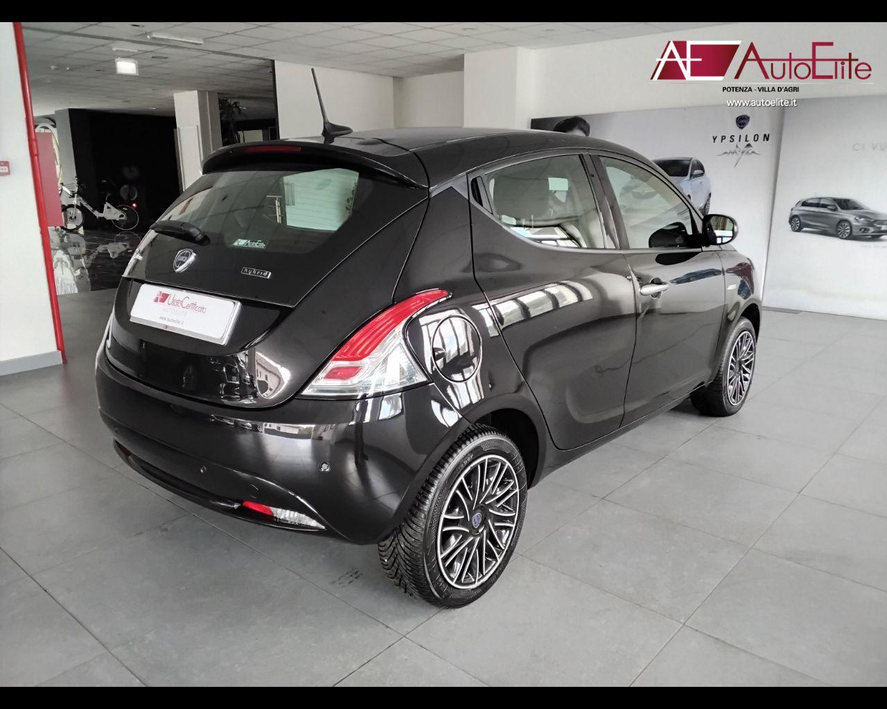 LANCIA Ypsilon 1.0 FireFly 5 porte S&S Hybrid Ecochic Gold