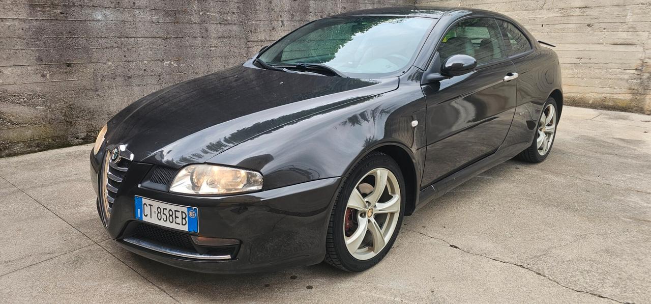 Alfa Romeo GT 1.9 MJT 16V Luxury Euro 4