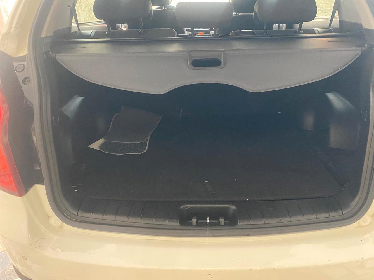Ssangyong Korando 2.0cc gpl 12 mesi garanzia-2012