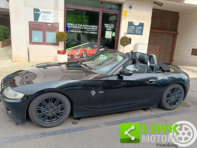 BMW Z4 2.5i cat Roadster TOTAL BLACK