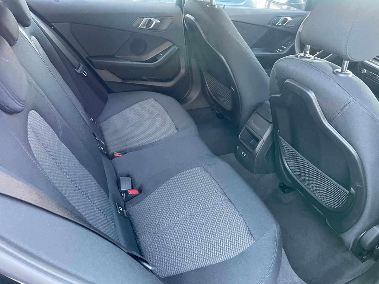 Bmw 116 116d 5p. Business Advantage Automatico