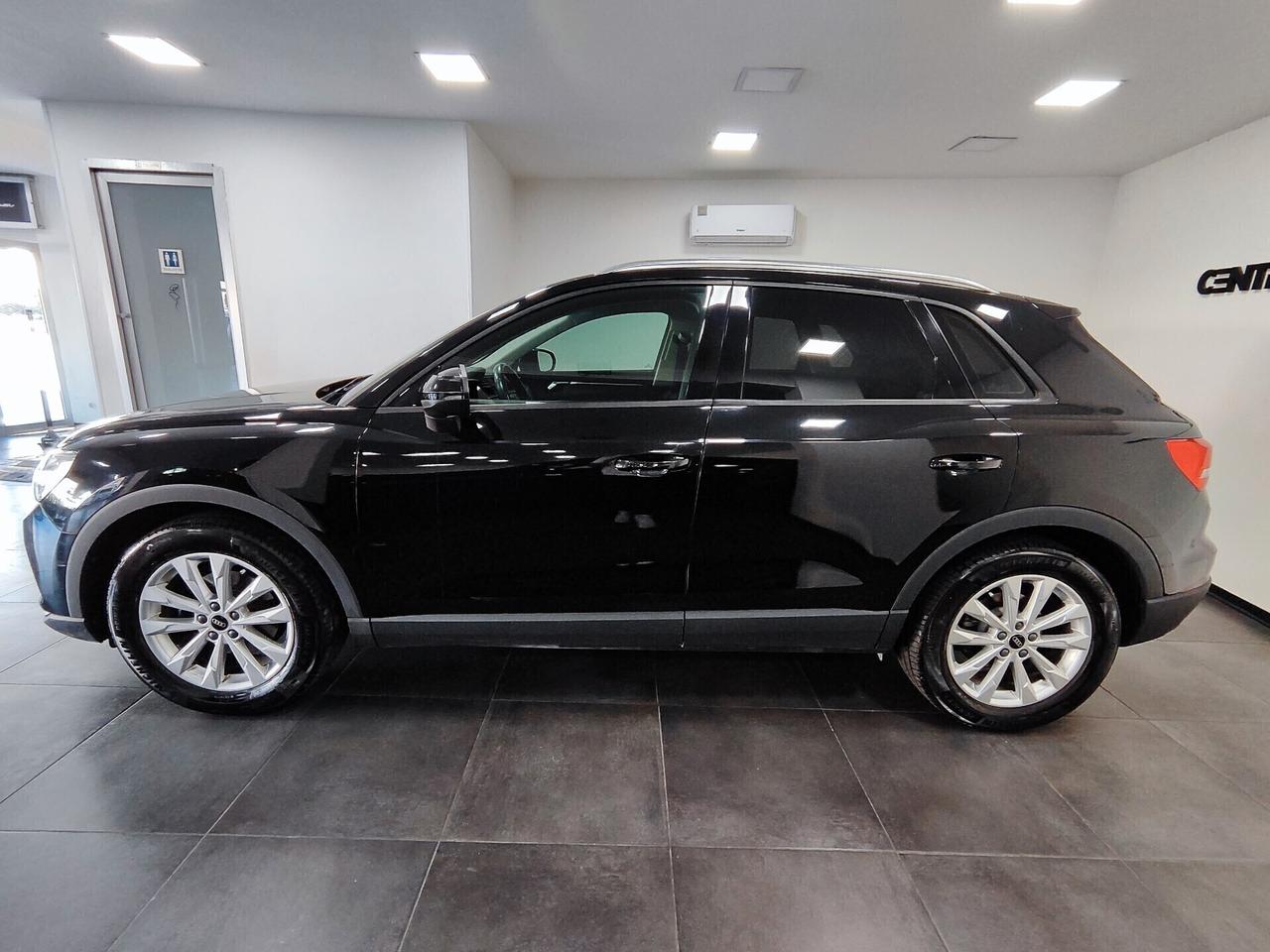 Audi Q3 35 TDI 2,0 150CV S tronic S line edition