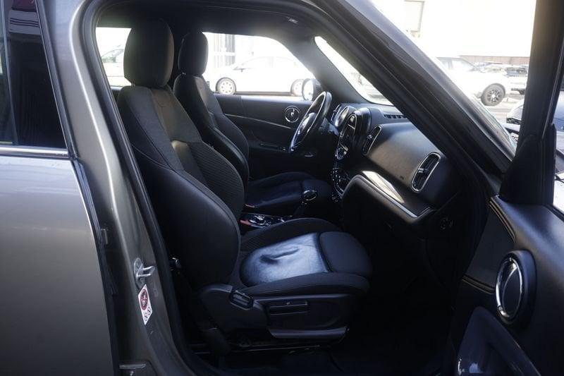 MINI Mini Countryman F60 MINI Mini Countryman F60 Mini 1.5 Cooper Boost Countryman 100KW ANNO 2017