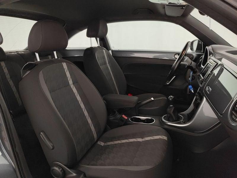 Volkswagen Maggiolino Maggiolino 1.2 TSI Design BlueMotion Technology - OK PER NEOPATAENTI !