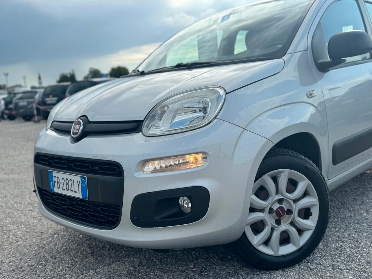 Fiat Panda 0.9 TwinAir Turbo Natural Power Lounge