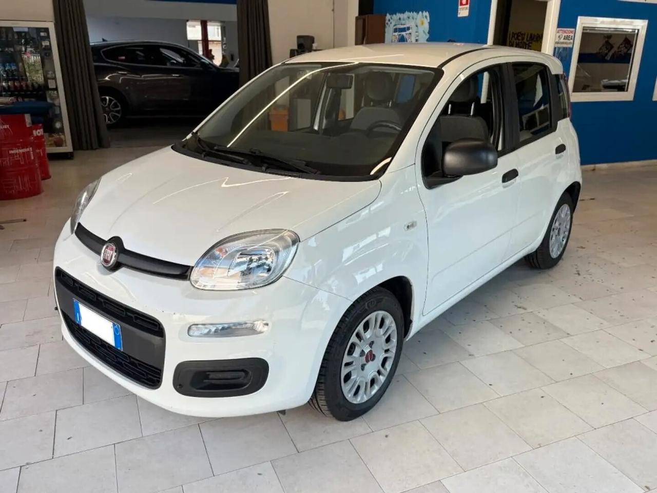 FIAT Panda Hybrid 1.0 FireFly 70 CV – Neopatentati