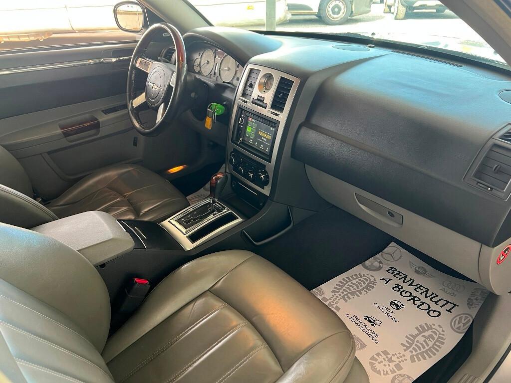 Chrysler 300C 3.0 V6 CRD 218 CV - CAMBIO AUTOMBELLISSIMA