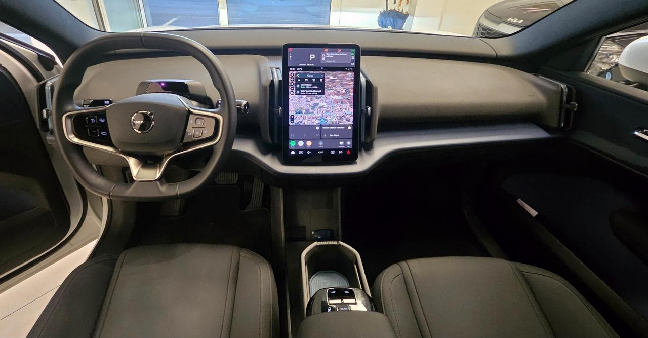 Volvo EX30 Single Motor Extended Range RWD Core