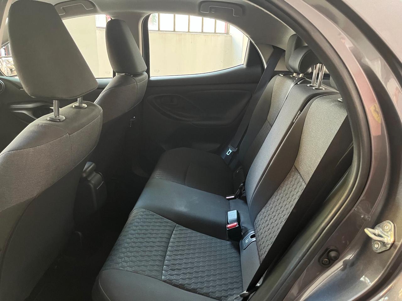 Toyota Yaris 1.5 Hybrid 5 porte UNICO PROPRIETARIO!!!