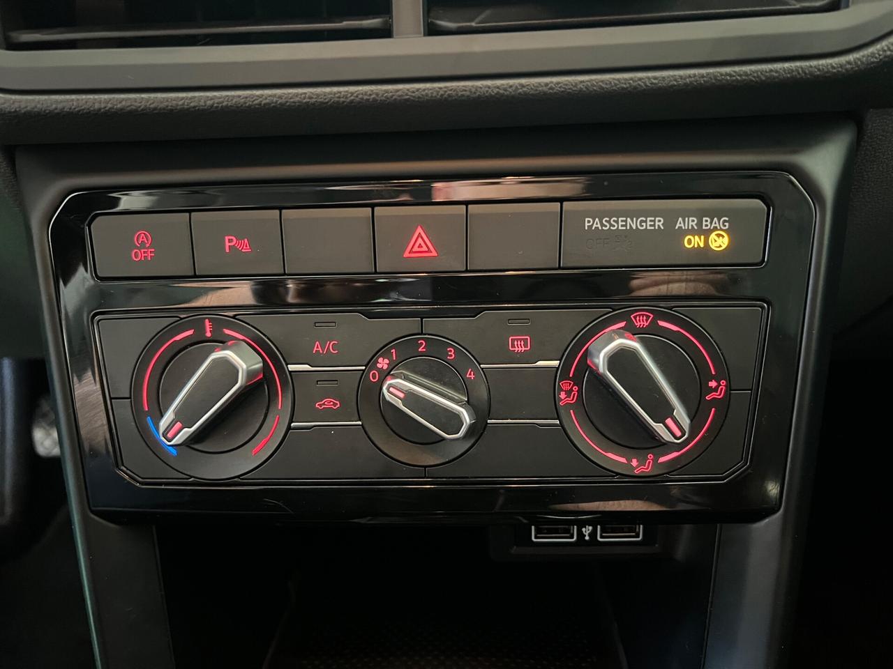 Volkswagen VW T-Cross 1.0 TSI Style BMT