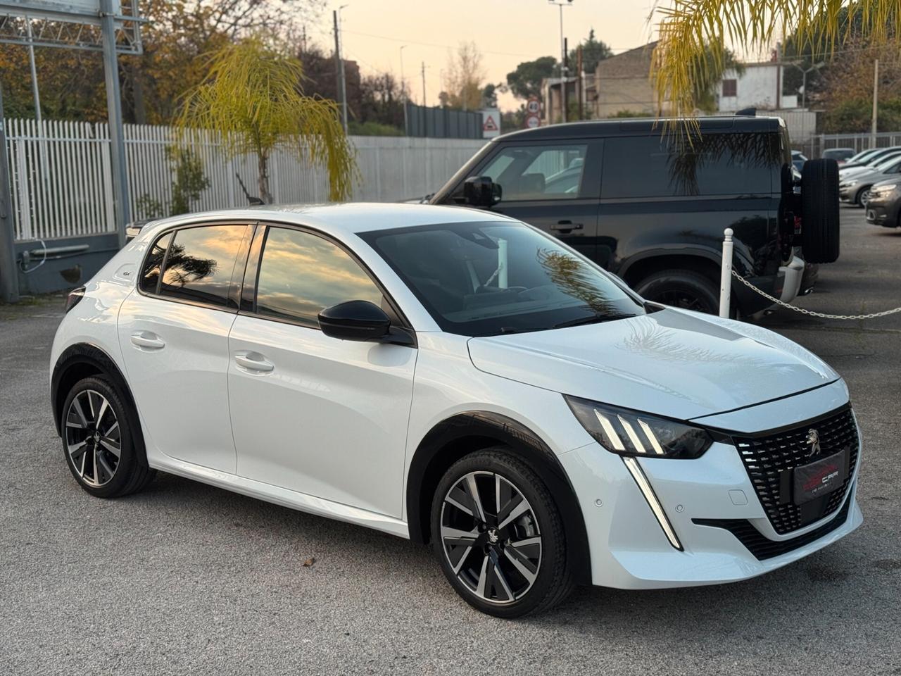 Peugeot 208 1.2 130CV Stop&Start EAT8 GT