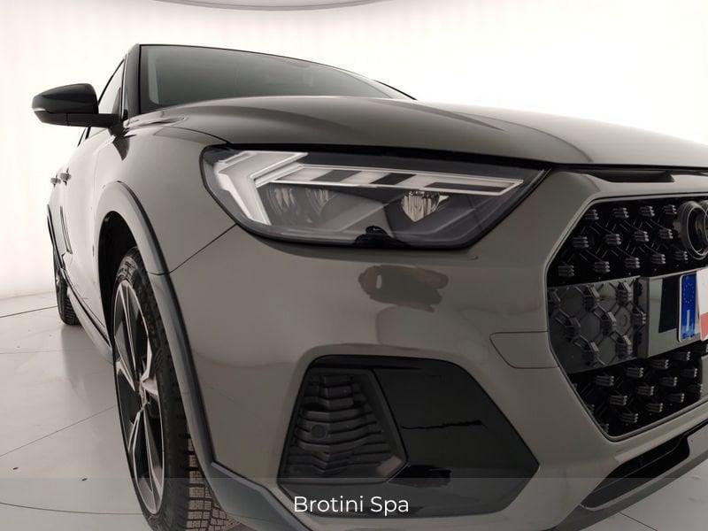 Audi A1 Sportback 30 TSI S Tronic Allstreet Identity Coontrast