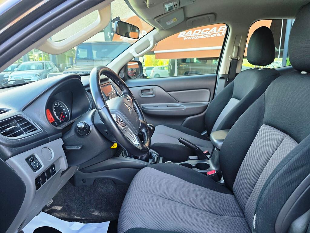 Mitsubishi L200 2.4 DI-D/154CV Double Cab Invite