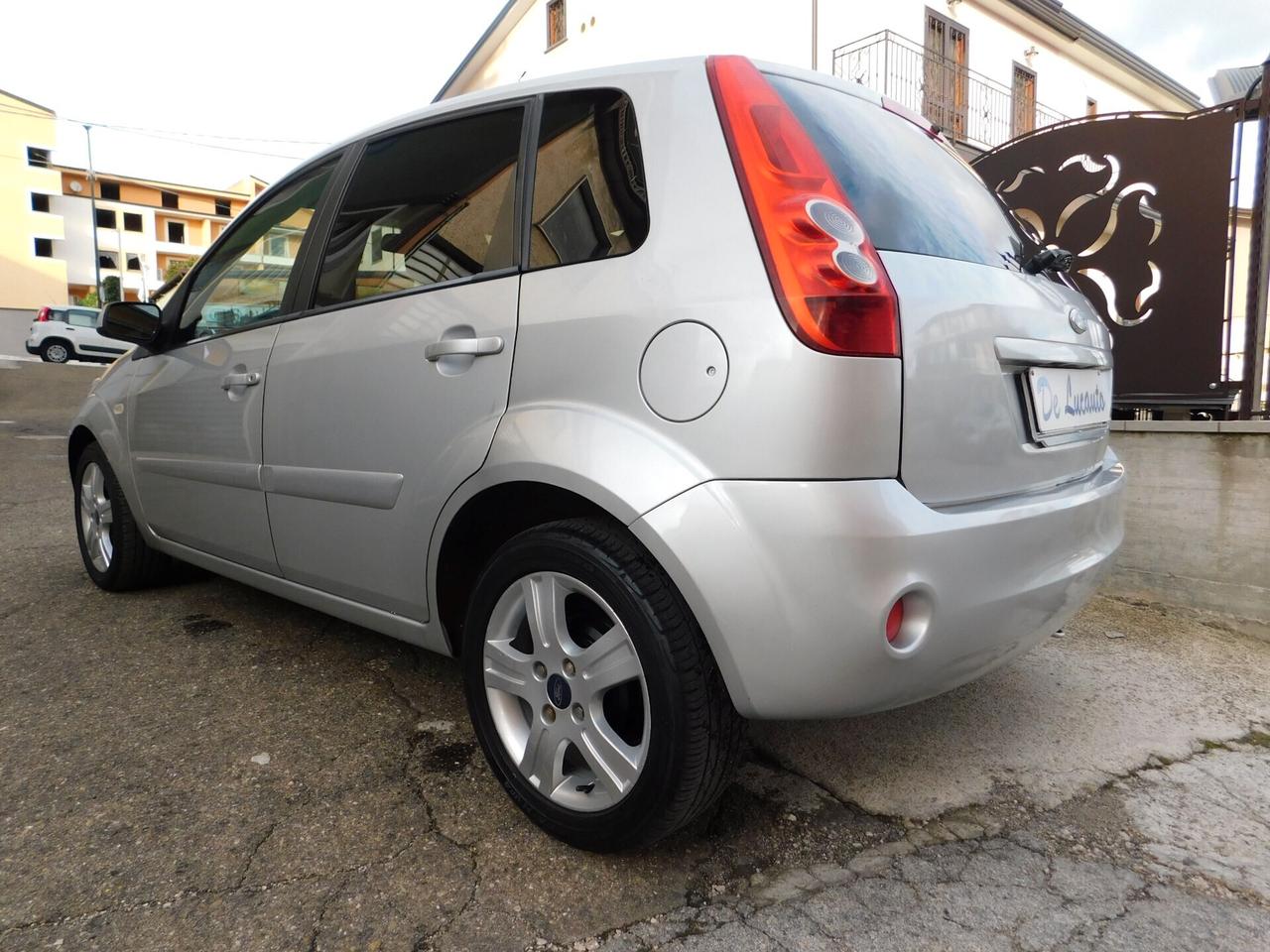 FIESTA 1.4 TDCi 50Kw 5porte Titanium